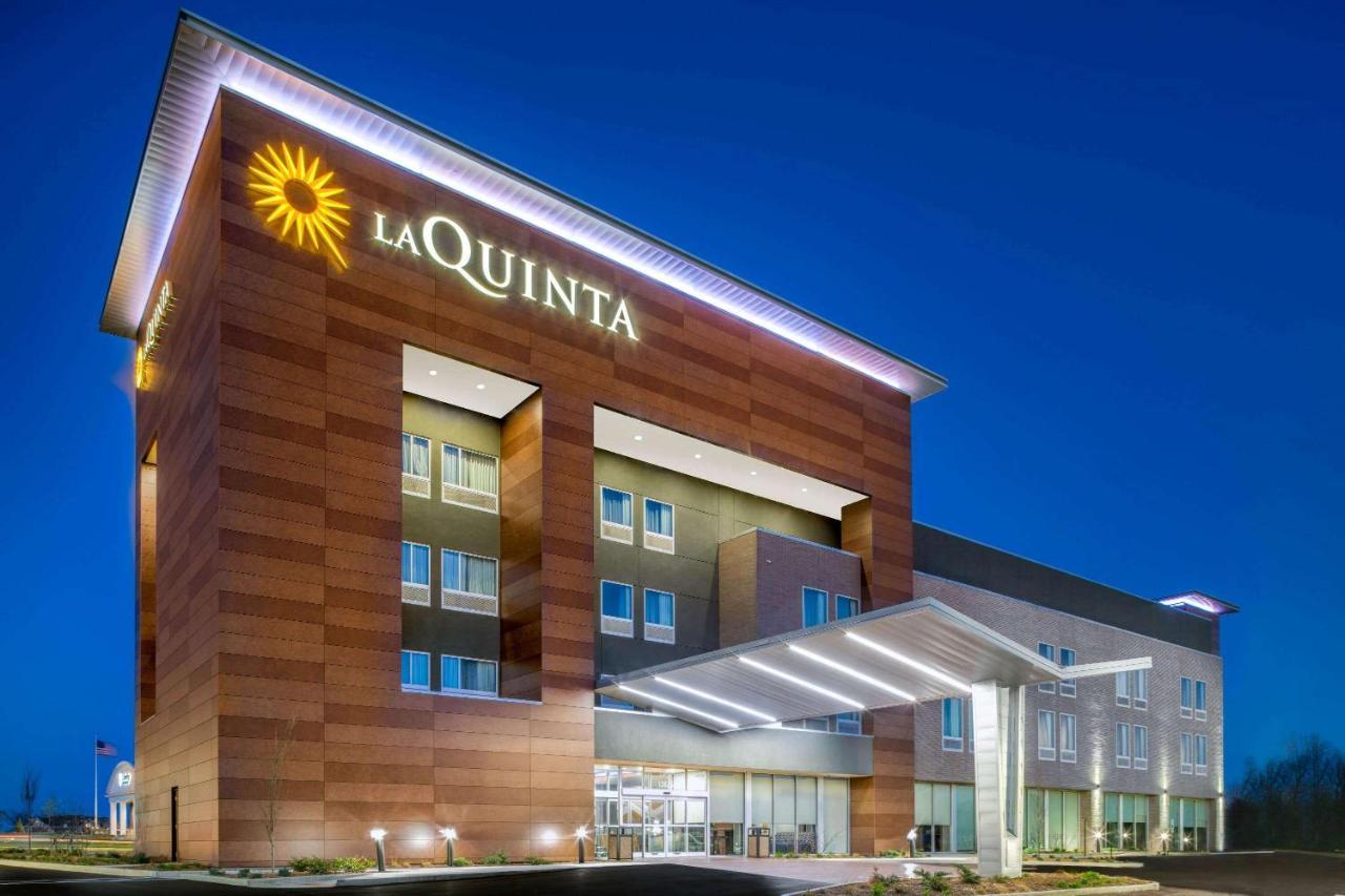 La Quinta Inn & Suites By Wyndham Louisville Ne - Old Henry Rd מראה חיצוני תמונה